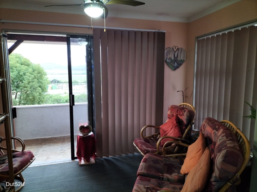 3 Bedroom Property for Sale in Fraaiuitsig Western Cape